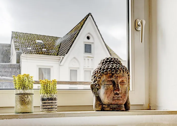 Mittendrin - Apartment Mit 2 Balkonen Sehr Zentral