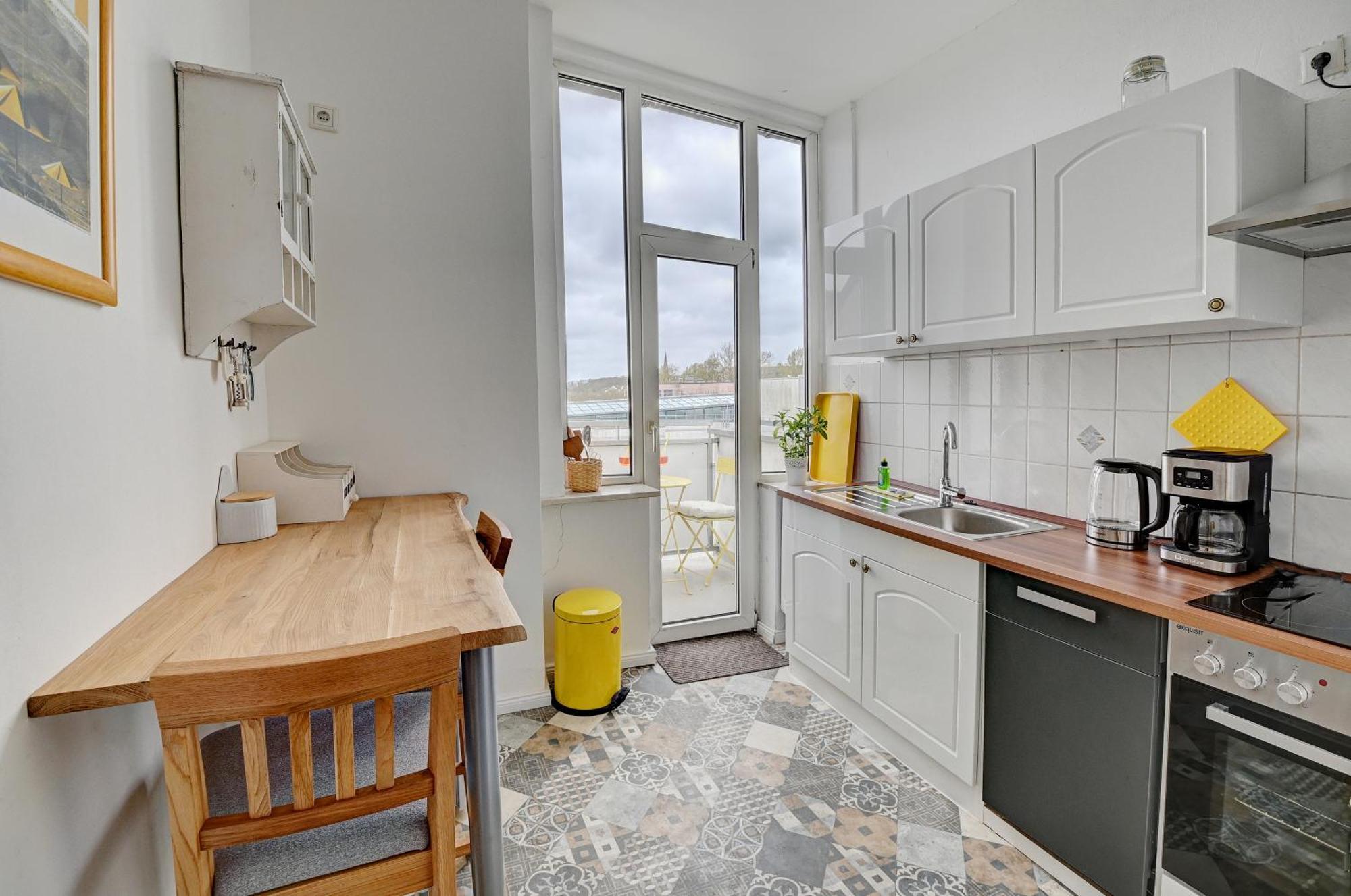 Apartment Mittendrin - Mit 2 Balkonen Sehr Zentral Flensburg